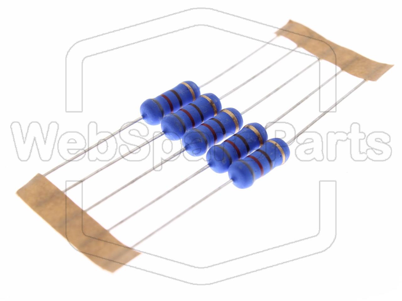 5x Resistencia de película metálica 820R 2W ±5% Ø5x12mm
