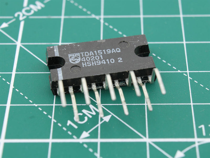 TDA1519AQ Integrated circuit